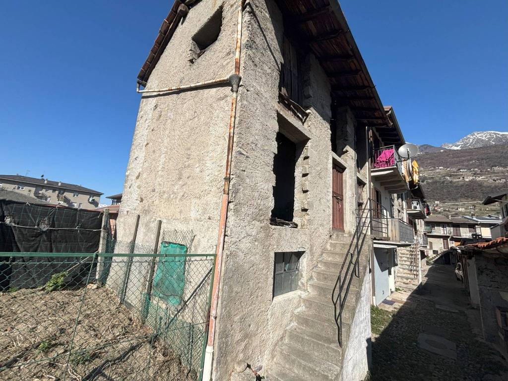 Rustico / casale a Morbegno in Via Bona Lombarda - Foto 2