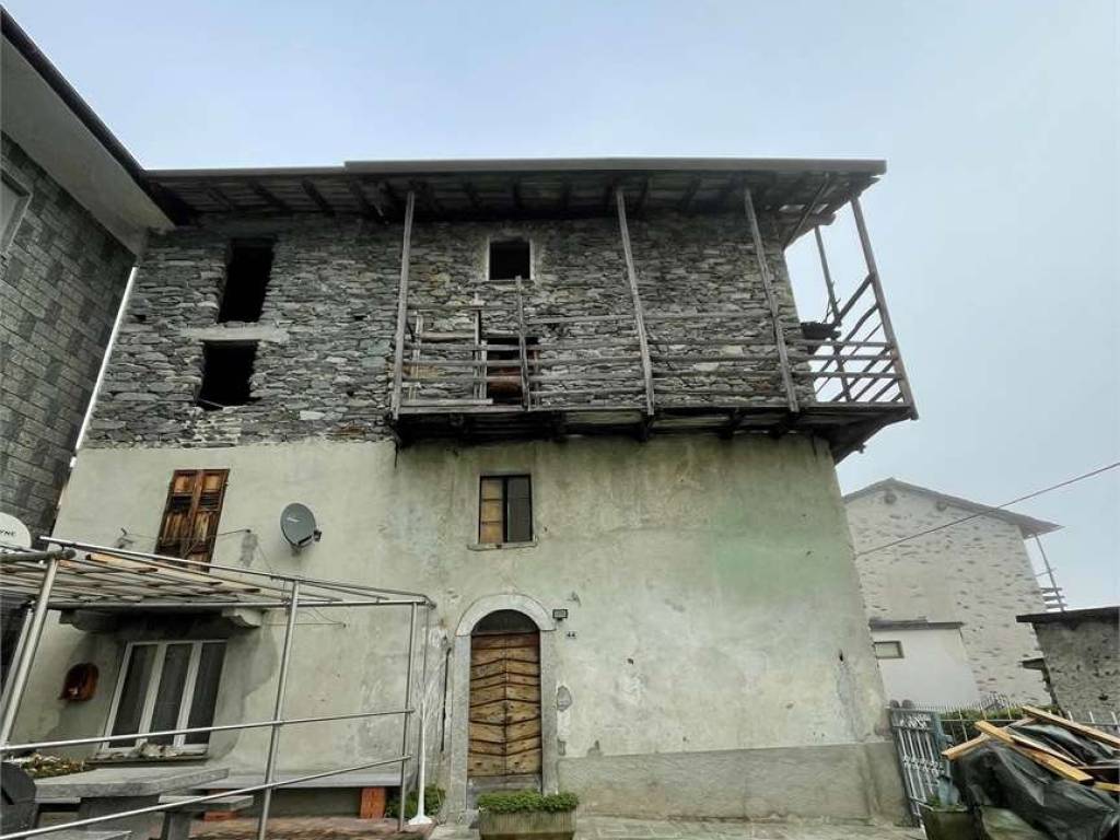 Casa indipendente a Gordona in Via Piazze , 44 - Foto 4