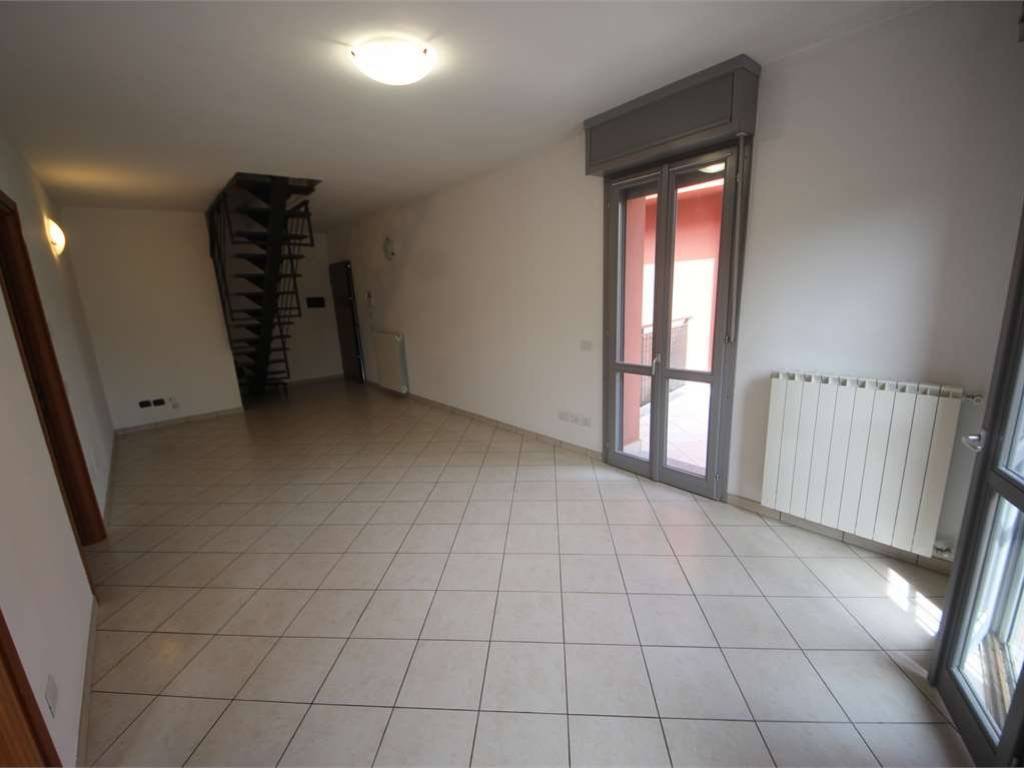 Appartamento a Oleggio - Foto 2
