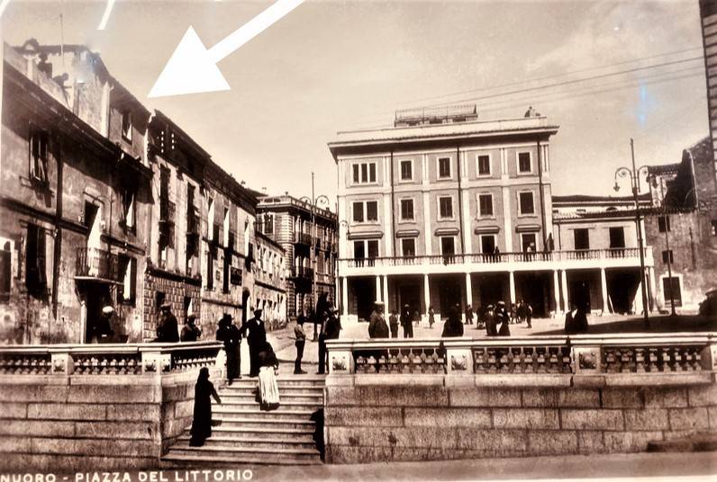 Casa indipendente a Nuoro in Piazza San Giovanni, 1 - Foto 2