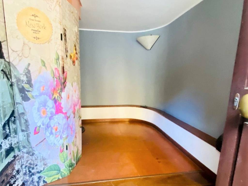 Casa indipendente a Nuoro in Piazza San Giovanni, 1 - Foto 3