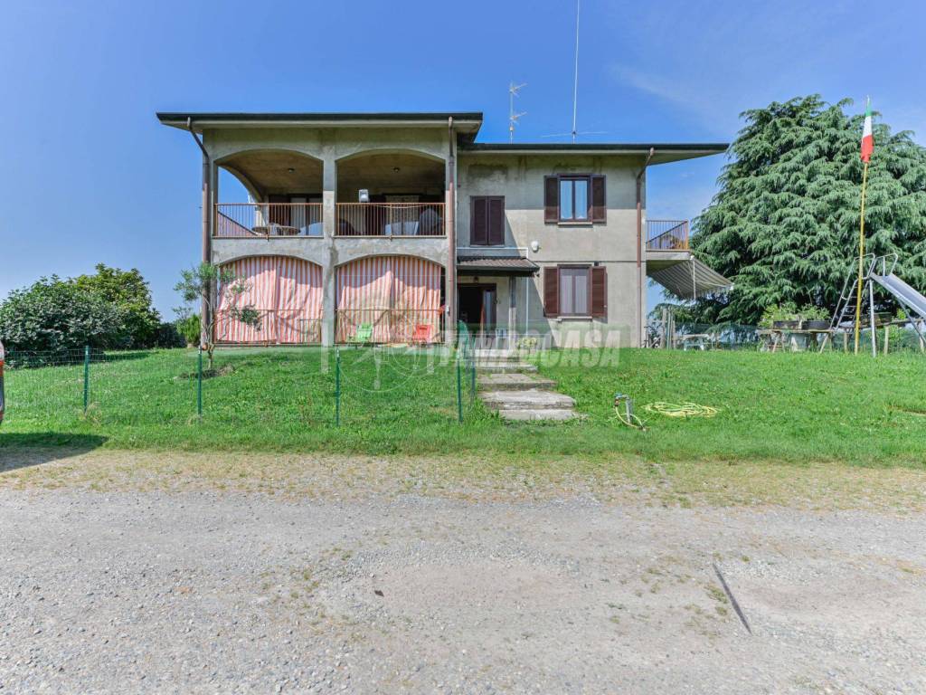 Casa indipendente a Vimercate in Via Tasso Torquato 18 - Foto 2