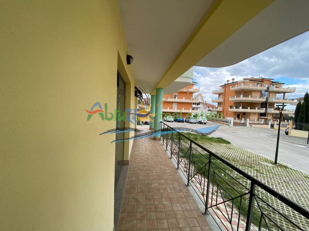 Immobile a Cepagatti in Via Emilio Casella - Foto 3