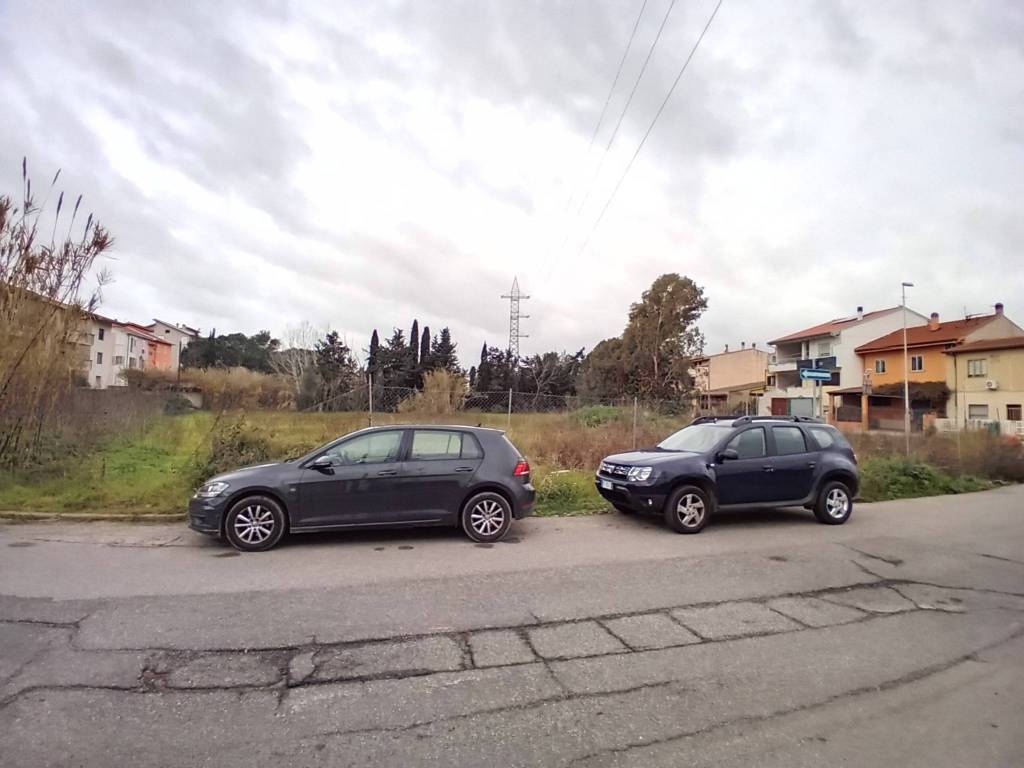 Terreno a Oristano in Via Renzo Cherchi - Foto 3