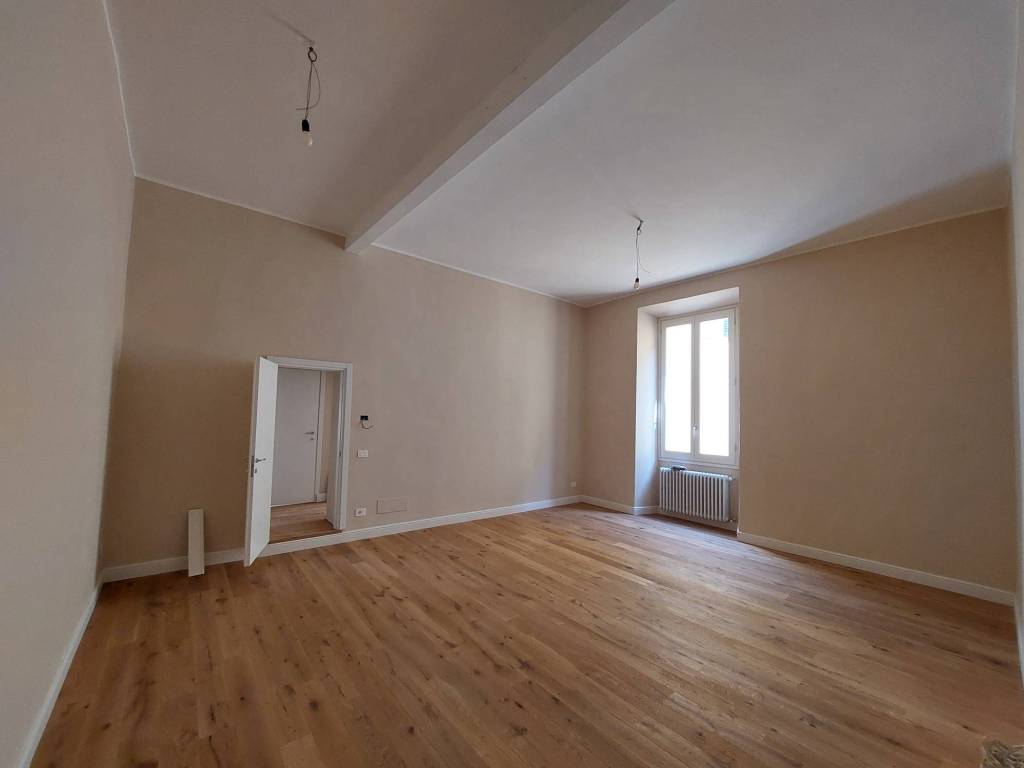 Appartamento a Pistoia in Via Curtatone e Montanara - Foto 3