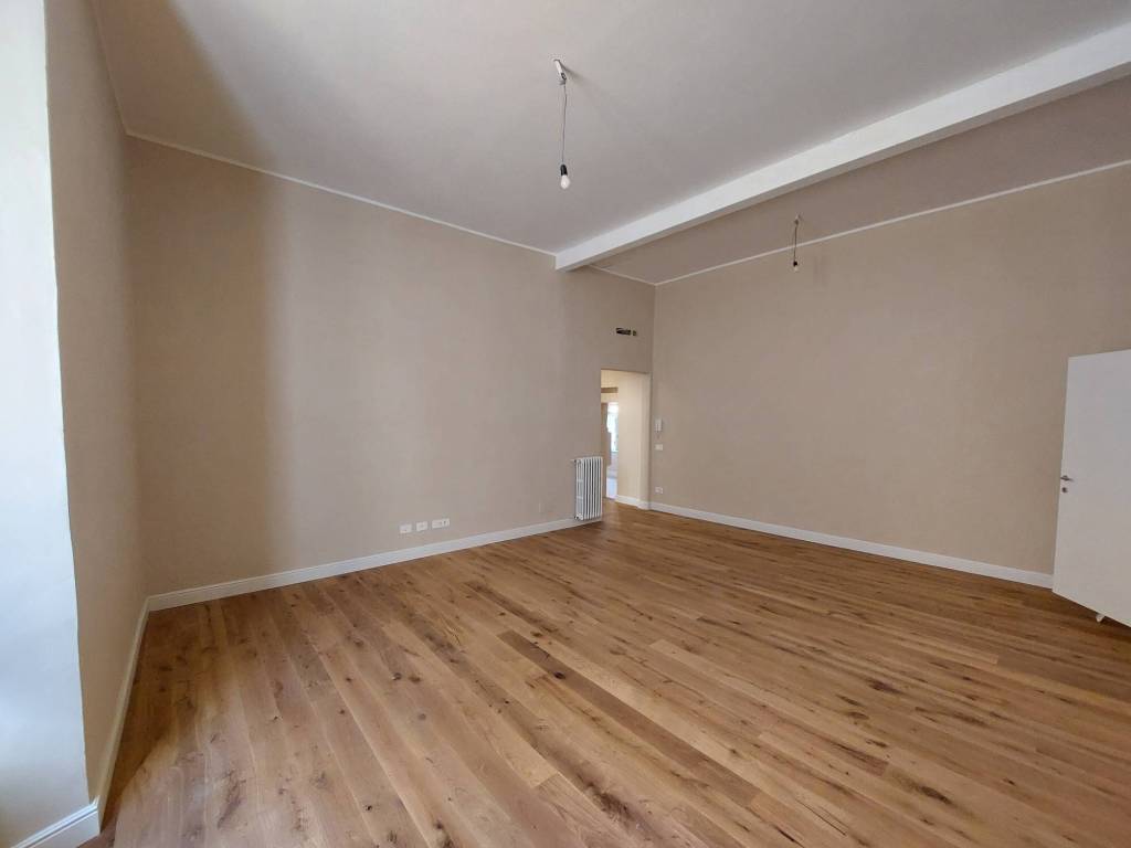 Appartamento a Pistoia in Via Curtatone e Montanara - Foto 5