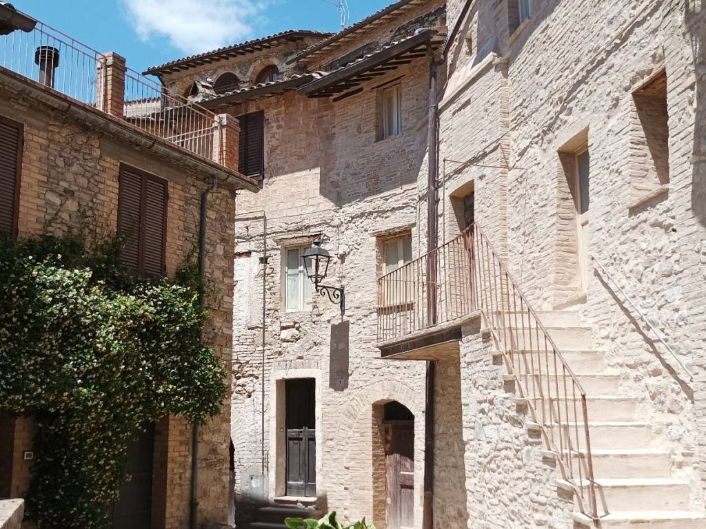 Casa indipendente a Bevagna in Via Fabio Alberti, 8 - Foto 5