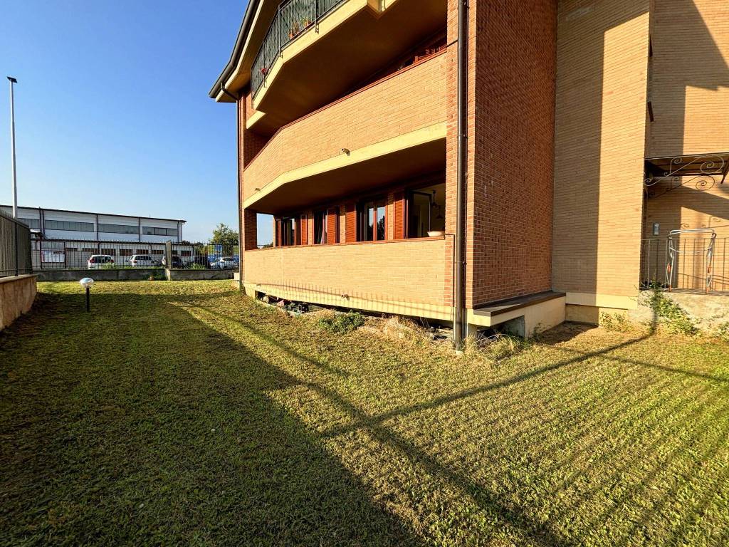 Appartamento a Caronno pertusella in Via Uboldo, 77 - Foto 5