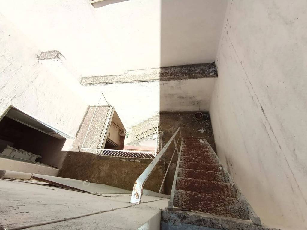 Casa indipendente a Andria in Via Ludovico Muratori - Foto 4