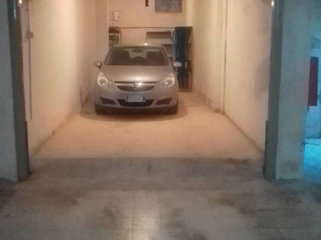 Box / garage a Melendugno in Via Vladimir Ilic Ulianov Lenin - Foto 3