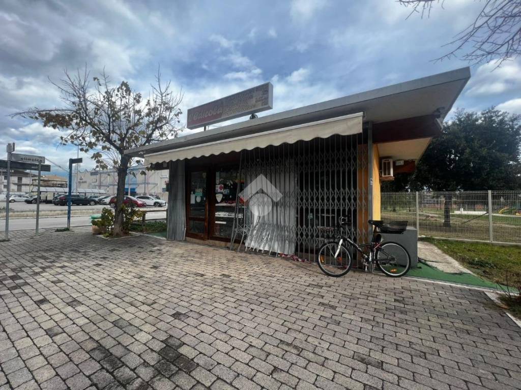 Appartamento a Alba adriatica in Via Duca d'Aosta - Foto 2