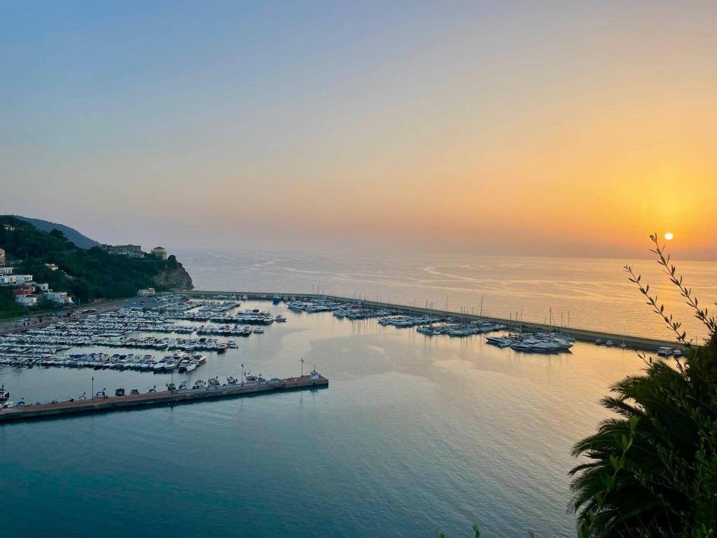 Appartamento a Agropoli in Via Tiziano - Foto 2