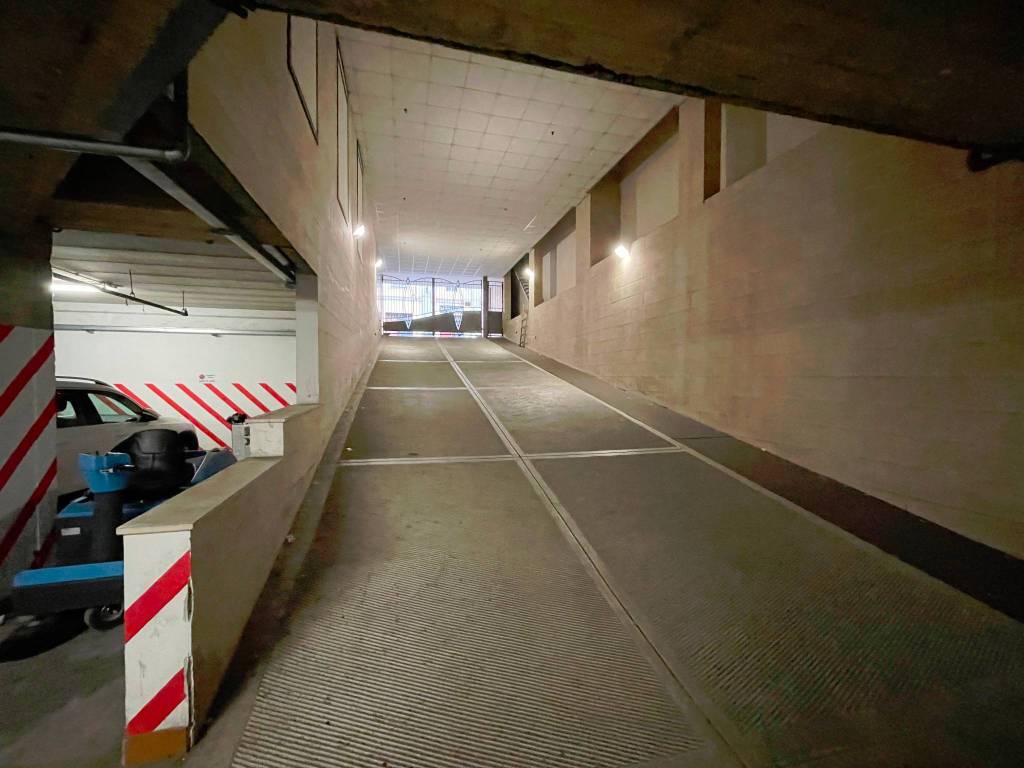 Box / garage a Alessandria in Via San Lorenzo, 99 - Foto 2