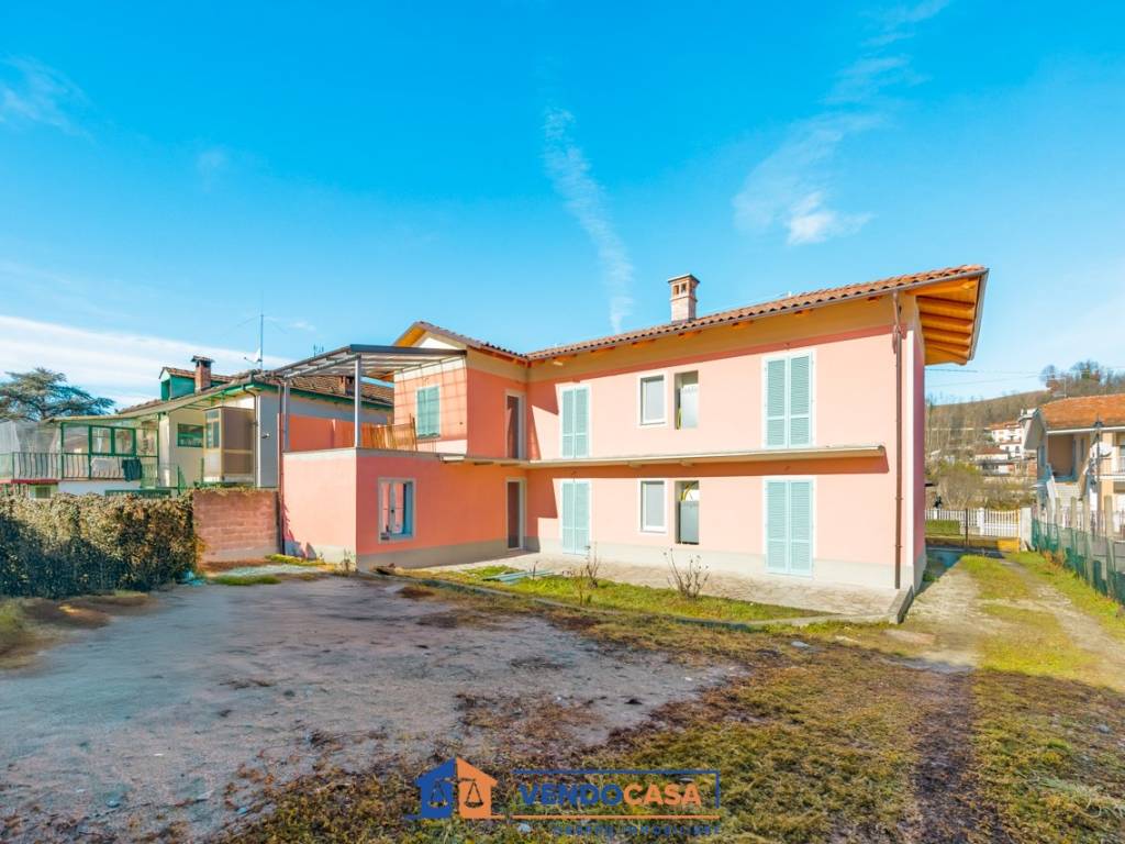 Villa a Dogliani in Via Generale Martinengo - Foto 3