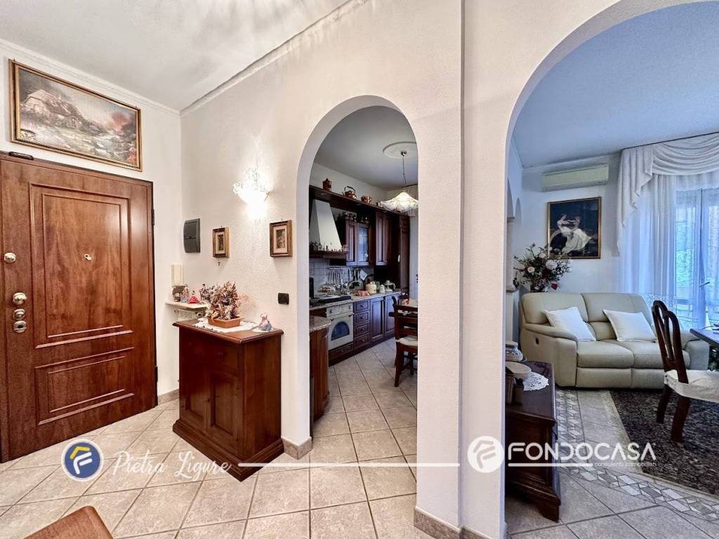 Appartamento a Pietra ligure in Via Piani - Foto 4