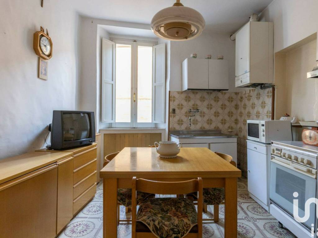 Appartamento a Montecassiano in Via Giuseppe Verdi - Foto 4