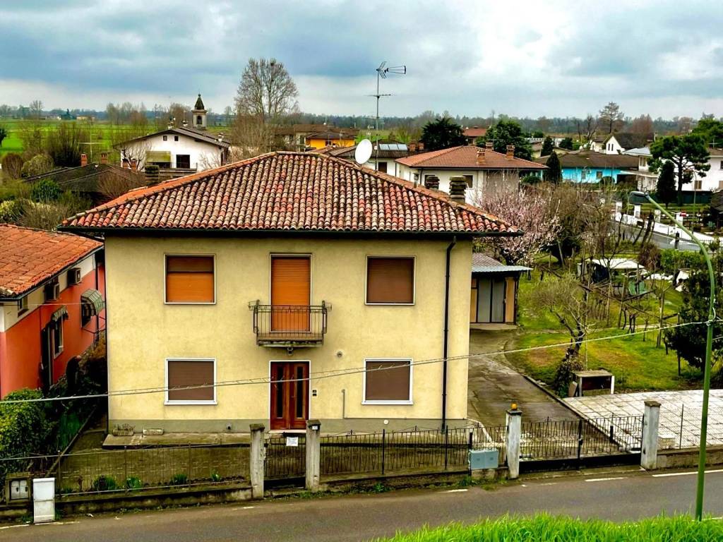 Appartamento a Capriano del colle in Piazza Mazzini, 1 - Foto 4