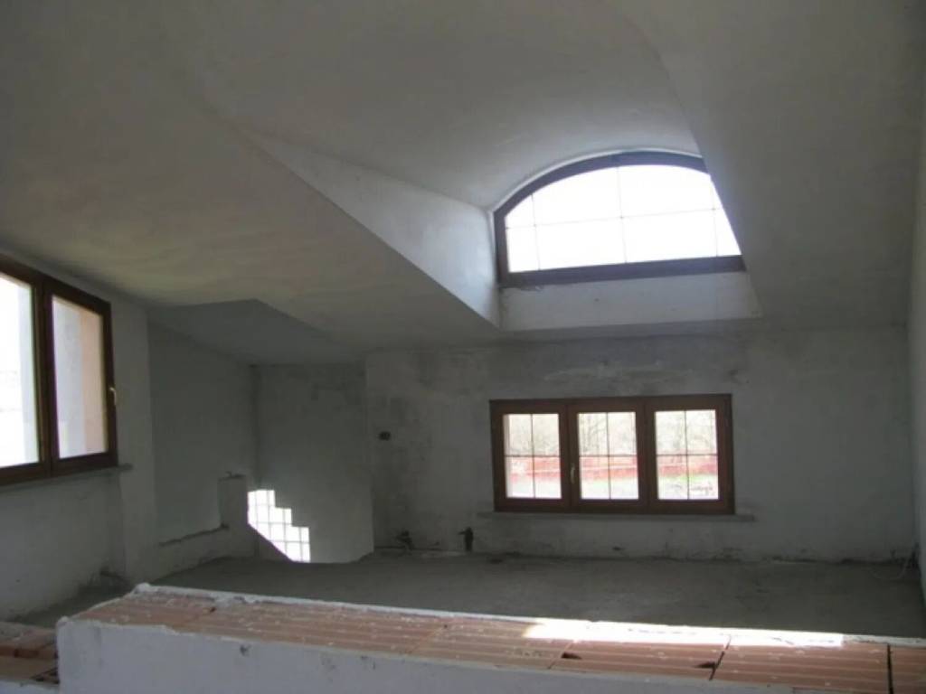 Palazzo / stabile a Montevarchi in Via Aretina - Foto 4