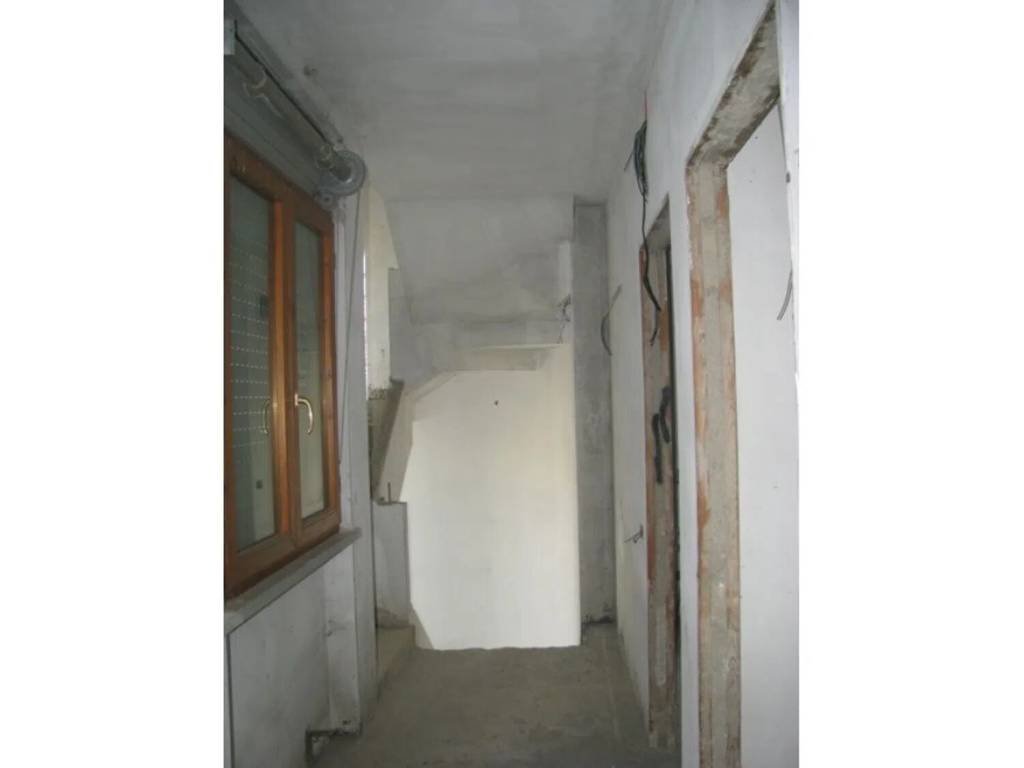 Palazzo / stabile a Montevarchi in Via Aretina - Foto 5