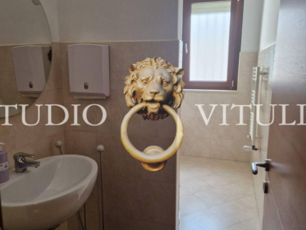 Immobile a Bari in Lungomare Giovan Battista e Pietro Starita, 62 - Foto 2