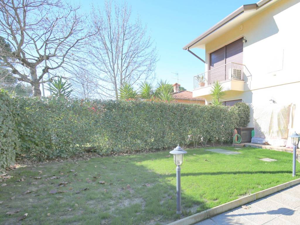 Villa a Pietrasanta - Foto 2