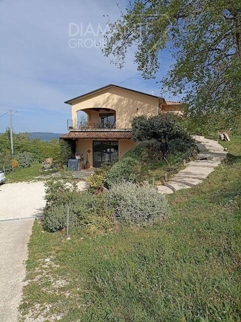 Casa indipendente a Manciano in Manciano - Foto 2