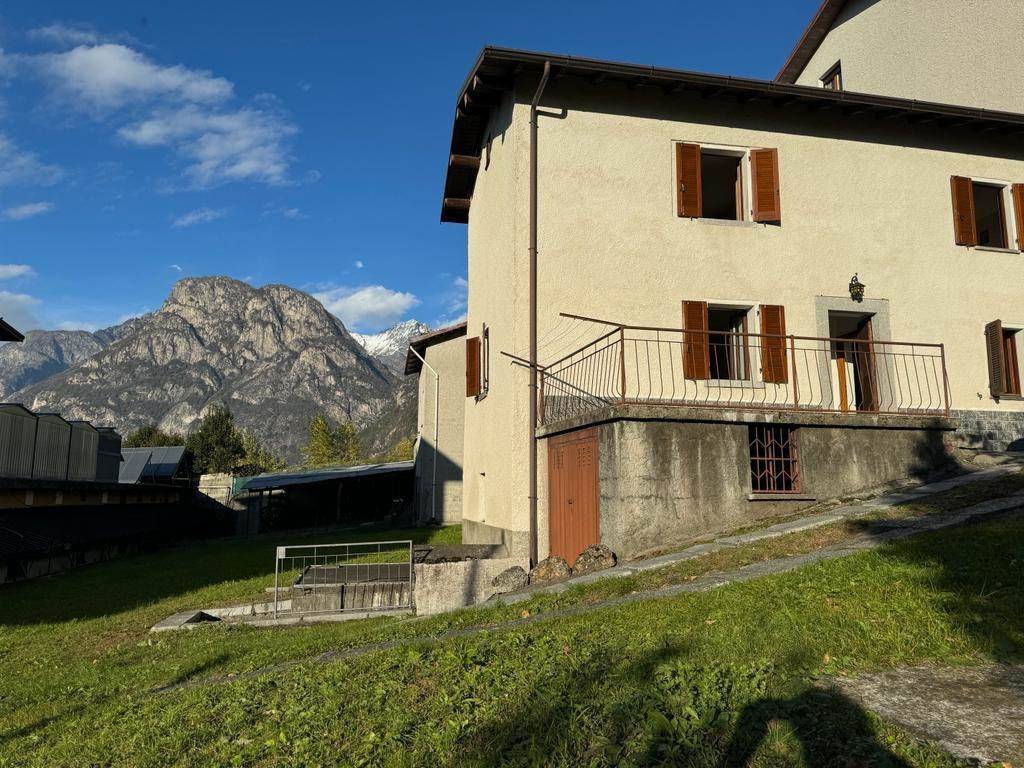 Casa indipendente a Verceia in Via Mario Copes - Foto 2