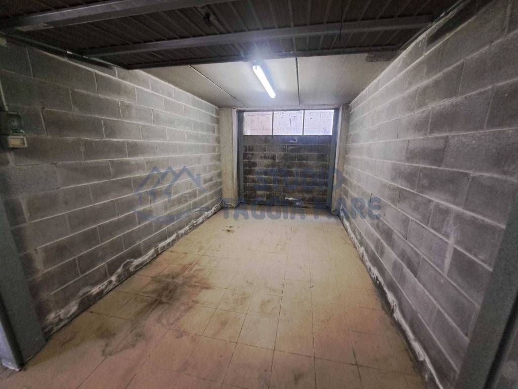 Box / garage a Taggia in Via Ferdinando Magellano - Foto 3