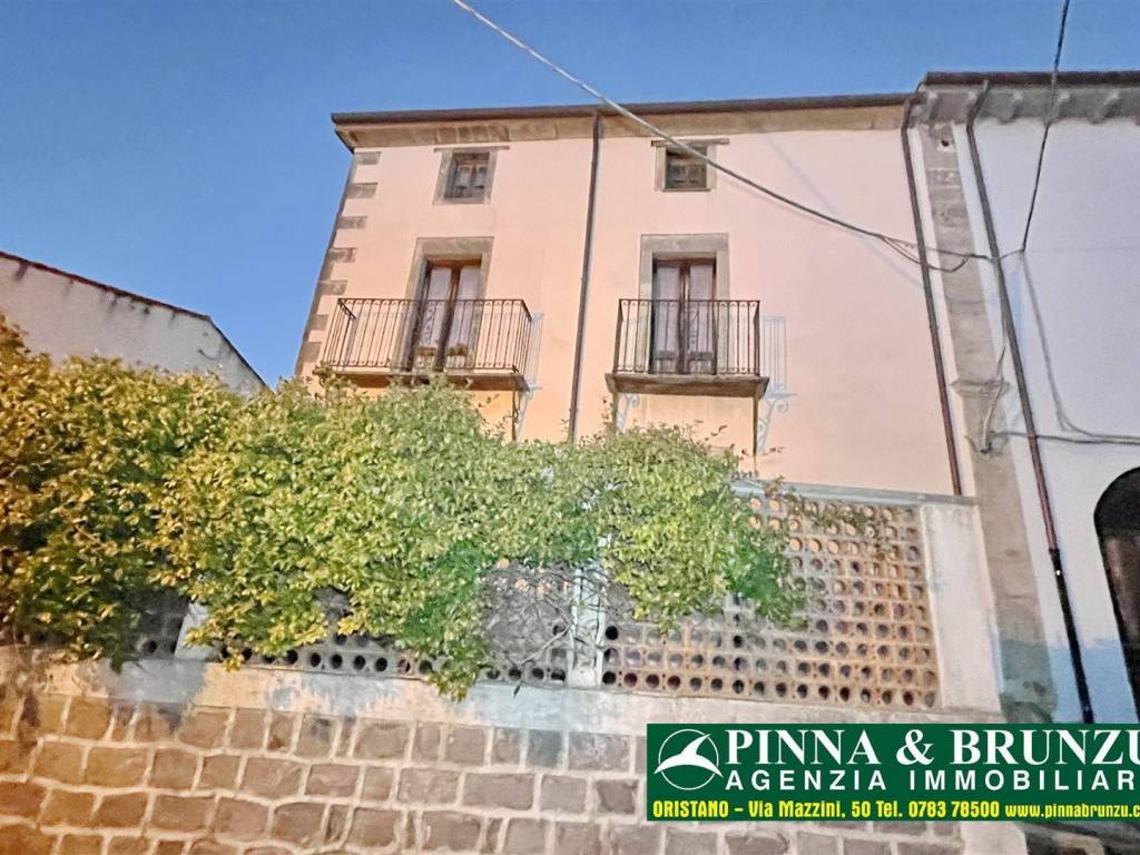 Villetta a schiera a Santu lussurgiu in Via Angioi, 45 - Foto 2