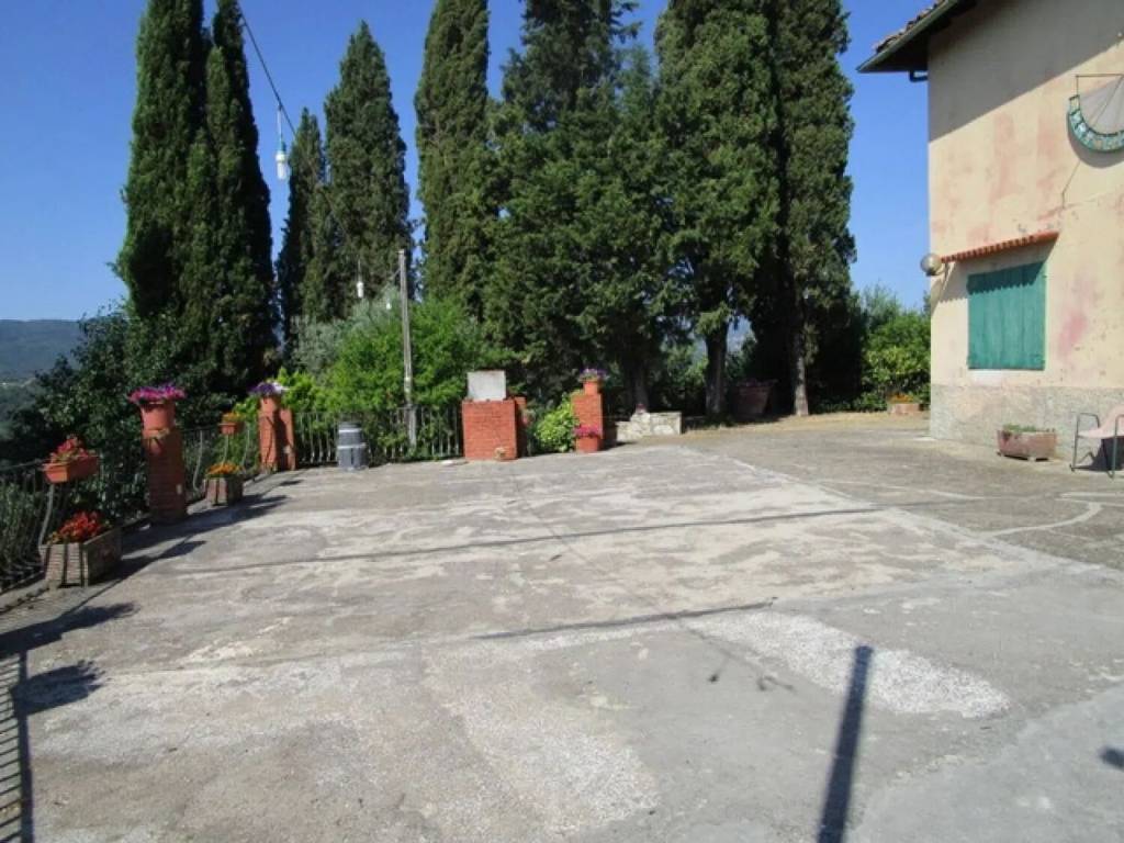 Appartamento a Montevarchi in Quartiere Stadio-Piazza Della Repubblica - Foto 2