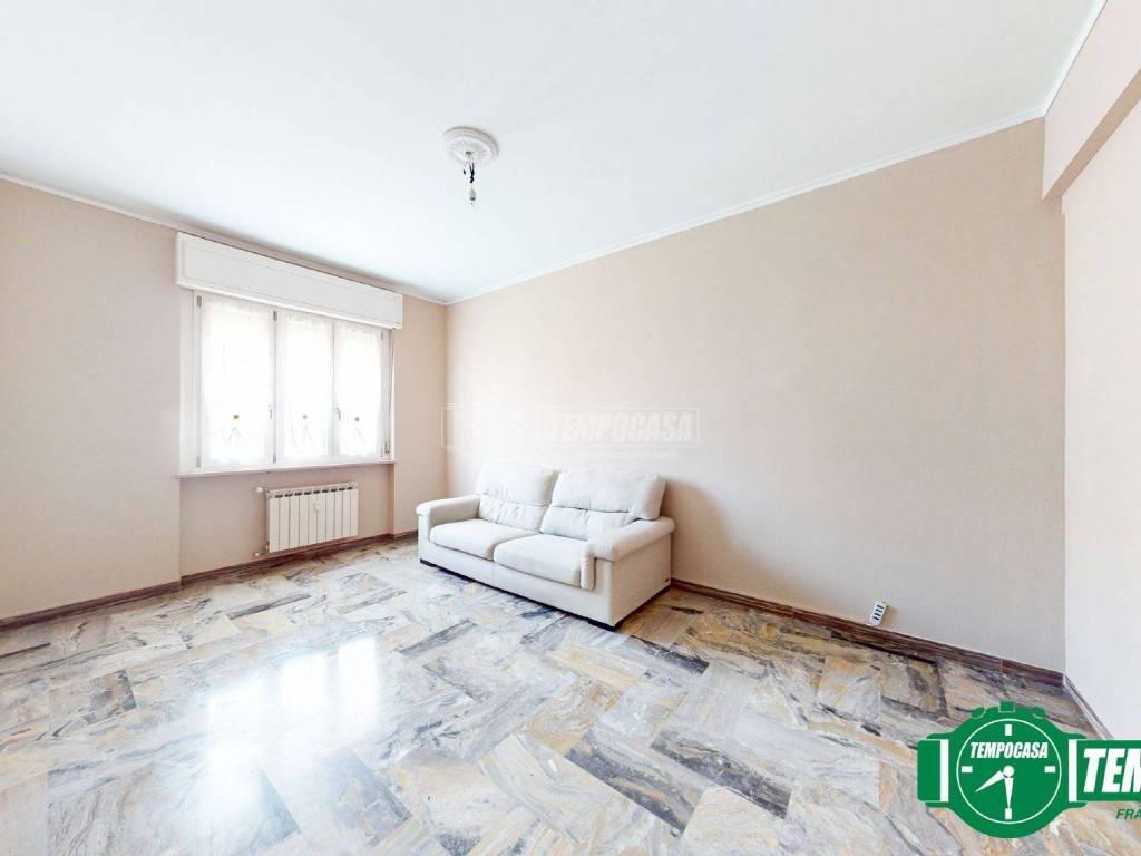 Appartamento a Ovada in Viale Stazione Centrale 26 - Foto 2