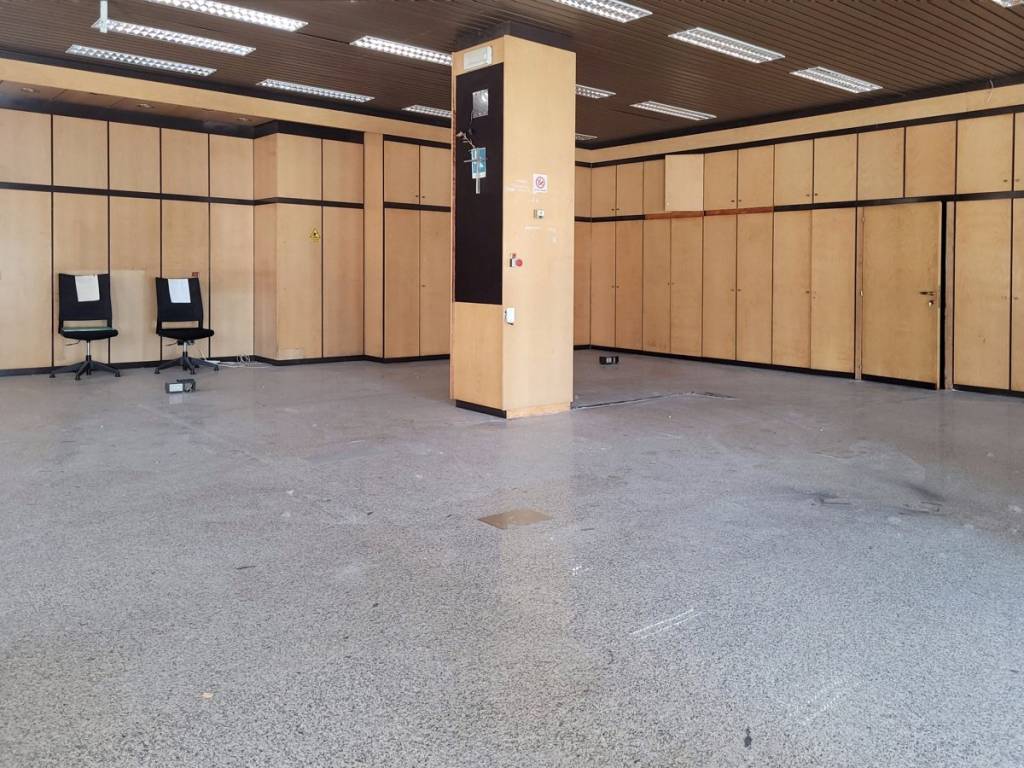 Immobile a Monsampolo del tronto in piazza Binni - Foto 3