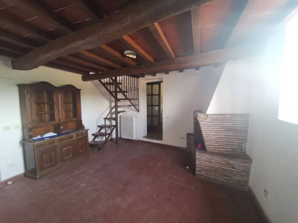 Appartamento a Montevarchi in Via Caposelvi - Foto 2