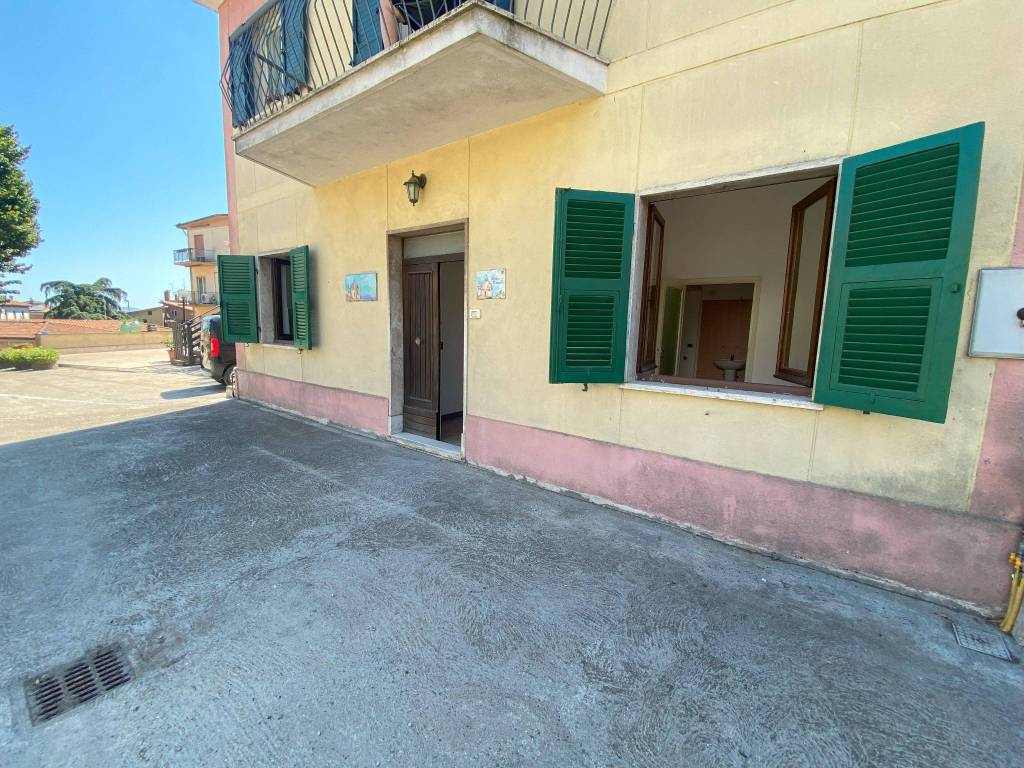 Appartamento a Montefiascone in Via Cassia Nuova - Foto 3