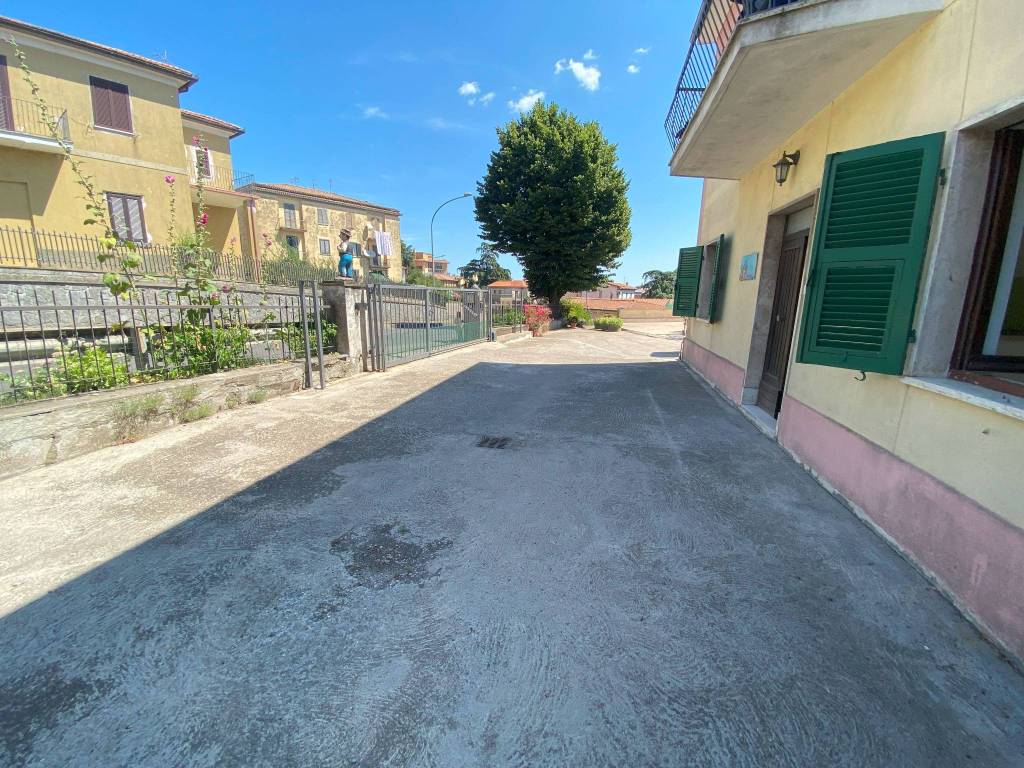 Appartamento a Montefiascone in Via Cassia Nuova - Foto 4