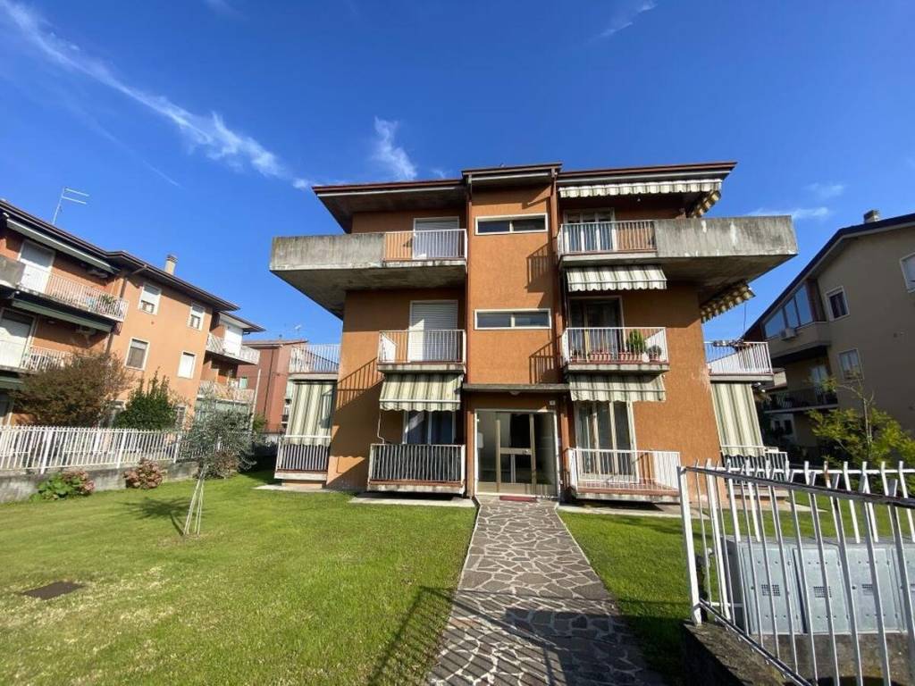 Appartamento a San giovanni lupatoto in Via D. Manin, 7 - Foto 3