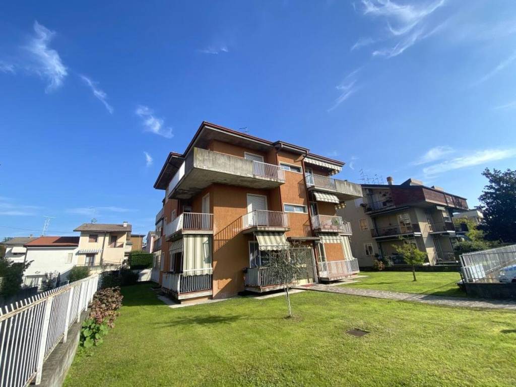 Appartamento a San giovanni lupatoto in Via D. Manin, 7 - Foto 4