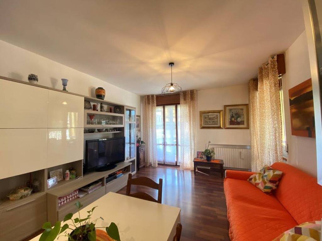 Appartamento a San giovanni lupatoto in Via D. Manin, 7 - Foto 5