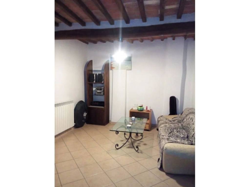Appartamento a Montevarchi in Quartiere Centro - Foto 4
