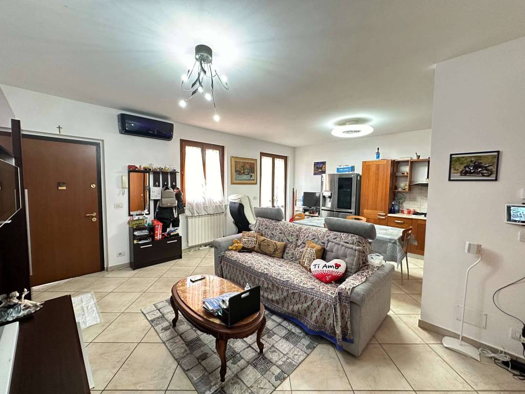 Appartamento a Castelfranco piandisco in via XXIV Luglio - Foto 4