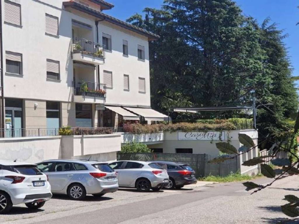 Immobile a Albizzate in via Sant'Alessandro 5/A - Foto 2