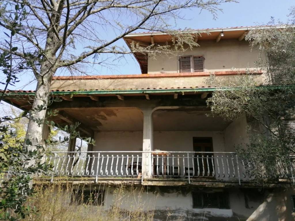 Villa a Bucine in Via Zara, 10 - Foto 3