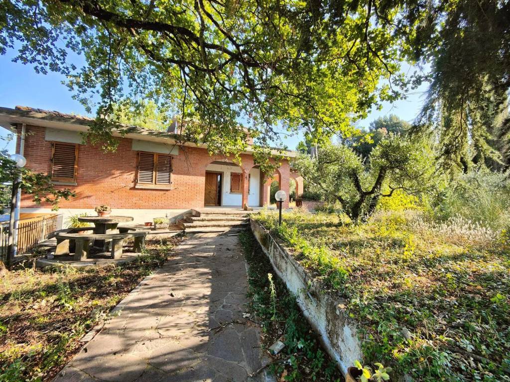 Villa a Bucine in Via Oberdan - Foto 2