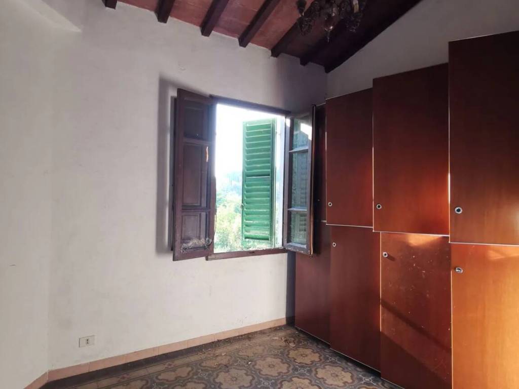 Appartamento a Montevarchi in Via Di Caposelvi - Foto 4