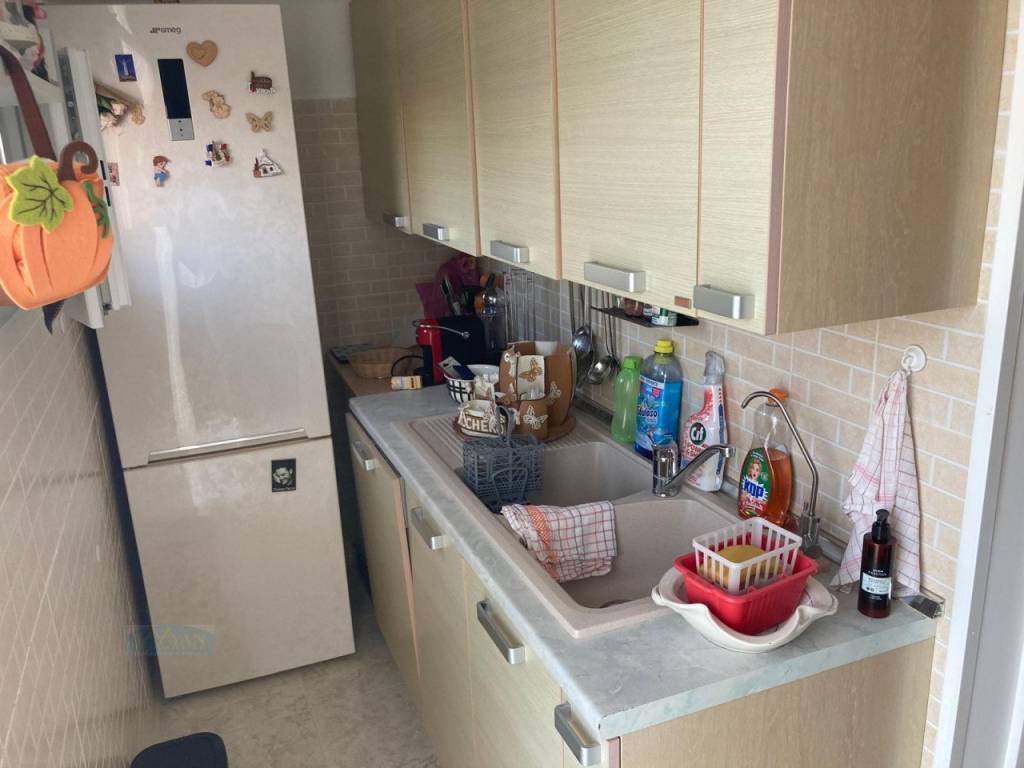 Appartamento a Ceglie messapica in Via Venezia - Foto 5