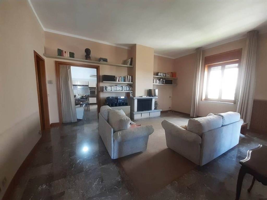 Villa a Mesagne in Via Guglielmo Marconi - Foto 2