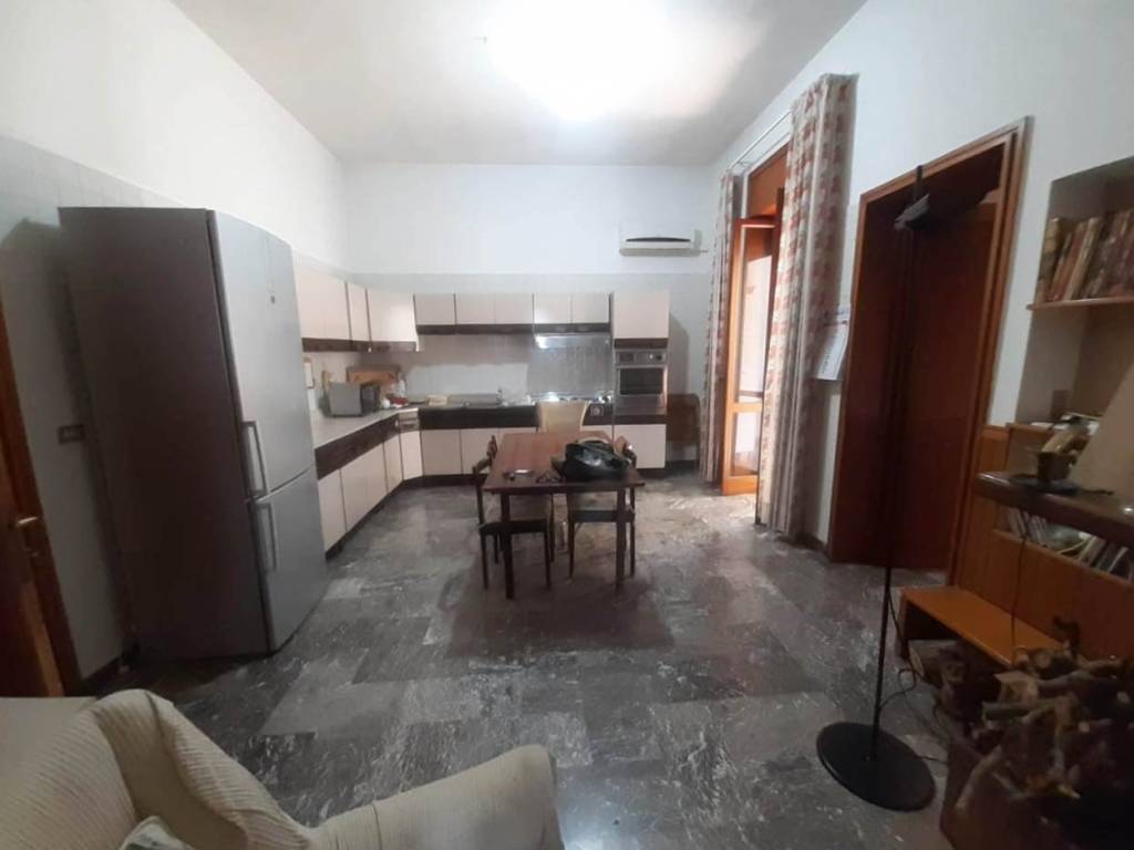 Villa a Mesagne in Via Guglielmo Marconi - Foto 5