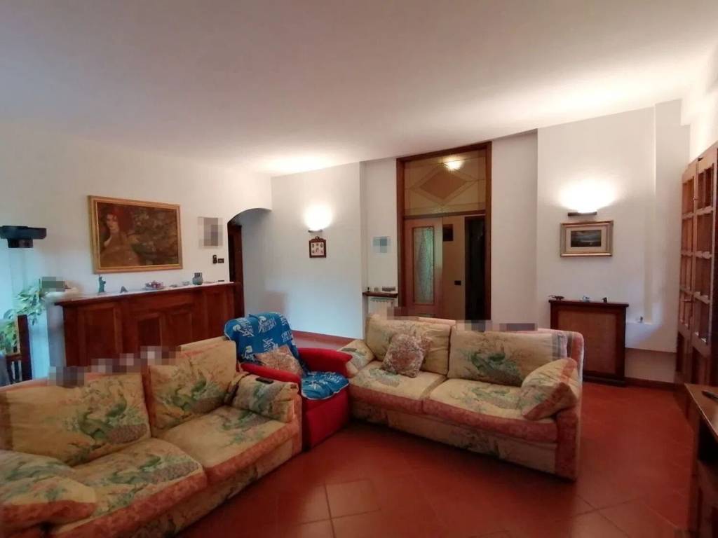 Appartamento a Montevarchi in Via della Ginestra - Foto 2