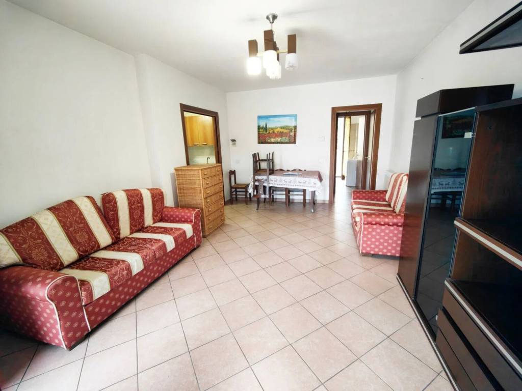 Appartamento a Montevarchi in Via Xiv Luglio - Foto 2
