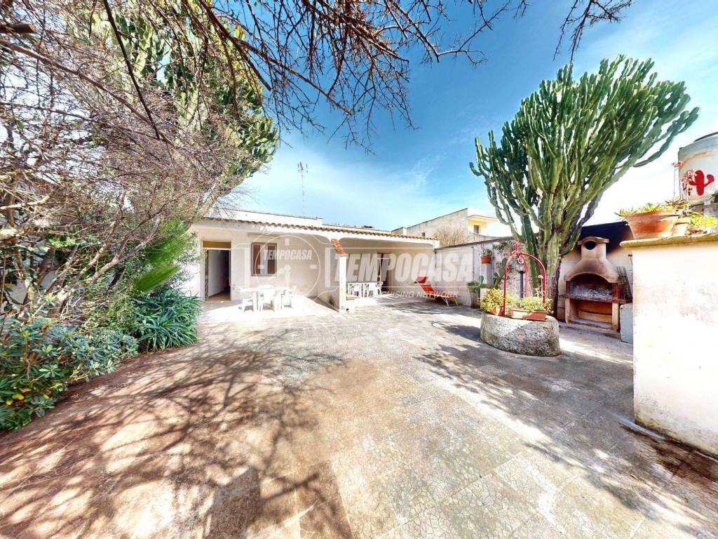 Villa a Lecce in Via del Pesce Lucerna, Torre Chianca 14 - Foto 5